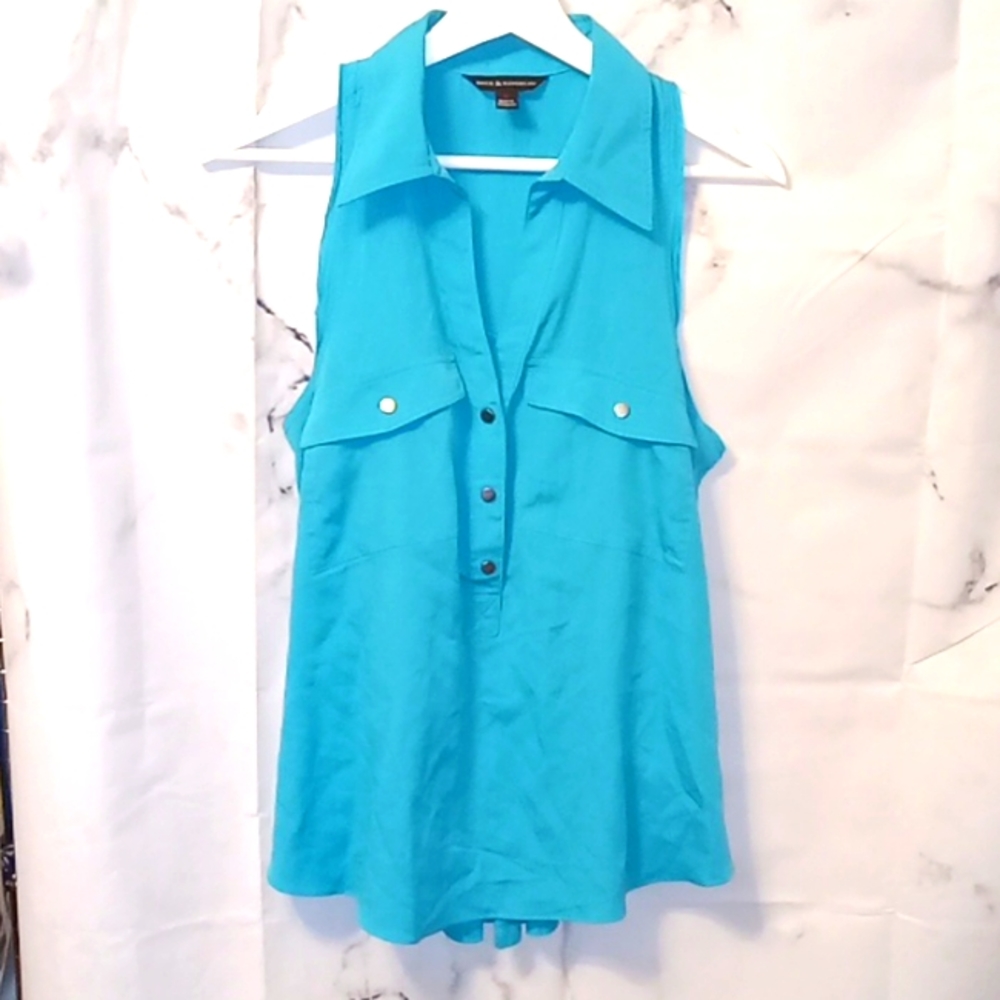 Blue Sleeveless Button-Front Collared Tank Top